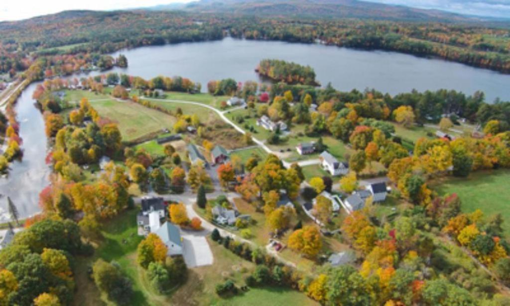 Highland Lake Inn Andover Exterior foto