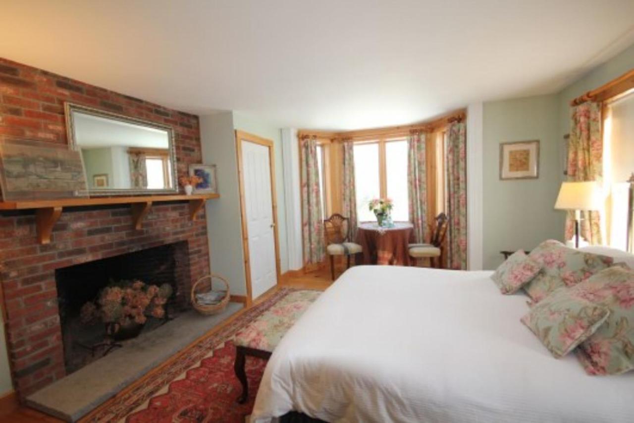 Highland Lake Inn Andover Exterior foto