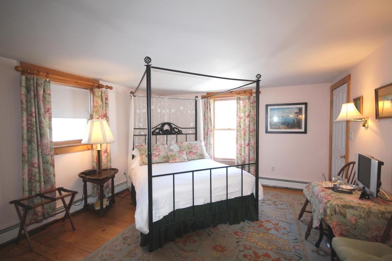 Highland Lake Inn Andover Cameră foto