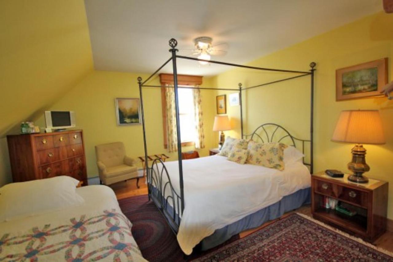 Highland Lake Inn Andover Exterior foto